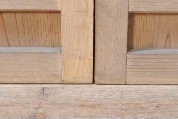 アンティーク建具　檜(ヒノキ)材　明るい木味であたたかな空間を演出する横桟板戸窓2枚セット(舞良戸、引き戸、まいらど)(R-073618)