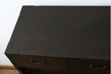 和製アンティーク　前面欅(ケヤキ)材　使い込まれた風合いが魅力的な収納箪笥(帳場箪笥、時代箪笥、収納棚、戸棚)(R-073625)