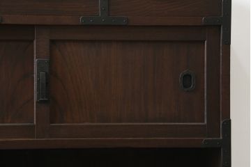 和製アンティーク　前面欅(ケヤキ)材　使い込まれた風合いが魅力的な収納箪笥(帳場箪笥、時代箪笥、収納棚、戸棚)(R-073625)