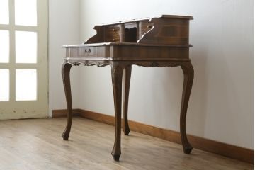イタリアビンテージ　象嵌入り　拘りあるデザインとエレガントな佇まいが魅力的な猫脚デスク(作業台、ワークデスク、在宅ワーク用、在宅用、ヴィンテージ)(R-073644)