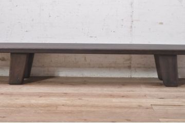 中古　美品　楢(ナラ)材　シンプルながらも温もりあるデザインが素敵な横長飾り台(陳列台、花台)(R-073648)