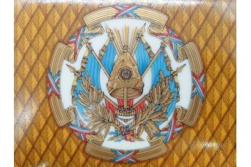 フランス　HERMES(エルメス)　珍しい柄!ゴールドを基調とした上品なデザインのアッシュトレイ(灰皿、トレー、プレート)(R-073654)