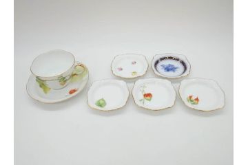 レア　大倉陶園(OKURA、OAC)　手描き　碗皿暦　ほおずき　小花　ブルーインペリアル　それぞれ個性豊かで華やかな空間を演出するカップ&ソーサー・ミニプレート5枚セット(レリーフ、小皿、金彩、HAND PAINTED、C&S、洋食器)(R-073655)
