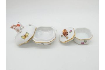 ヘレンド　ハンガリー　HEREND HVNGARY　干支　馬　猪　鮮やかな色彩と可愛らしいデザインが魅力的なボンボニエール2個セット(ウマ、イノシシ、HUNGARY、ヴィクトリア・プレーン、小筺、ボンボン、小物入れ、洋食器)(R-073656)