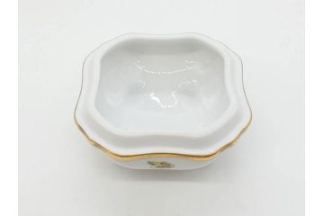 ヘレンド　ハンガリー　HEREND HVNGARY　干支　馬　猪　鮮やかな色彩と可愛らしいデザインが魅力的なボンボニエール2個セット(ウマ、イノシシ、HUNGARY、ヴィクトリア・プレーン、小筺、ボンボン、小物入れ、洋食器)(R-073656)