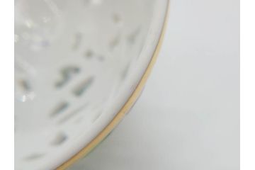 ヘレンド　ハンガリー　HEREND HVNGARY　ファンタジー　可愛らしいデザインが置くだけでおしゃれな透かしボンボン入れ2個セット(HUNGARY、ハート型、いちご、イチゴ、ストロベリー、菓子器、小物入れ、洋食器)(R-073657)