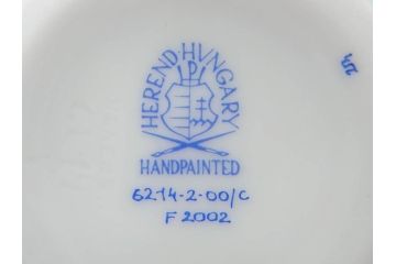 ヘレンド　ハンガリー　HEREND HVNGARY　ファンタジー　可愛らしいデザインが置くだけでおしゃれな透かしボンボン入れ2個セット(HUNGARY、ハート型、いちご、イチゴ、ストロベリー、菓子器、小物入れ、洋食器)(R-073657)