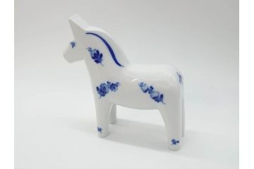 デンマーク　ROYAL COPENHAGEN(ロイヤルコペンハーゲン)　馬　なめらかなフォルムと美しい絵付けが優雅さを演出するフィギュリン(幸せを運ぶ馬、ダーラナホース、フラワー、花、ブルー、置物、オブジェ)(R-073658)