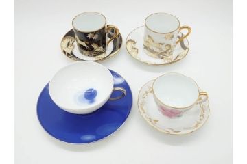 大倉陶園(OKURA、OAC)　碗皿暦　雨(水無月)　ハンドペイント・ピンクローズ　馬　Limited Edition　華やかな色彩と様々なデザインが楽しめるカップ&ソーサー4客セット(金彩、HAND PAINTED、薔薇、バラ、ばら、デミタス、うま、ウマ、ホース、C&S、洋食器)(R-073661)