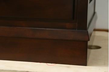 中古　美品!!　松本民芸家具　シックな佇まいが魅力的なチェスト　定価約26万円　(R-073667)