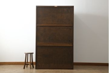 中古　美品　松本民芸家具　気品溢れるシックな佇まいが魅力的!! 高山式デザインのワードローブ(和タンス、収納棚、戸棚、キャビネット)(定価約79万円)(R-073669)