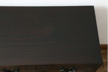 中古　美品　落ち着いた深い色味が魅力的なアンティーク調和箪笥(時代箪笥、衣装箪笥、収納箪笥、整理箪笥、タンス、引き出し)(R-073680)