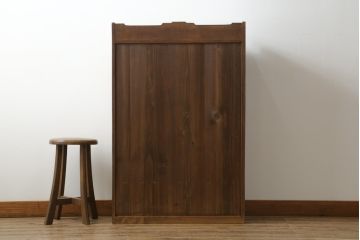 和製アンティーク　大正ロマン　栓材　昔懐かしい雰囲気の温かみのある本箱(ブックケース、戸棚、収納棚、飾り棚)(R-073681)