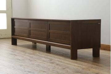 中古　美品　カリモク家具(karimoku)　domani(ドマーニ)　Excel-Life(エクセルライフ)　シンプルなデザインがお部屋に取り入れやすいテレビボード(テレビ台、シアターボード、リビングボード、ローボード、収納棚、戸棚)(定価約50万円)(R-073682)