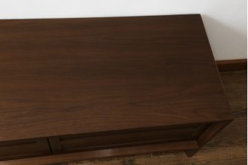中古　美品　カリモク家具(karimoku)　domani(ドマーニ)　Excel-Life(エクセルライフ)　シンプルなデザインがお部屋に取り入れやすいテレビボード(テレビ台、シアターボード、リビングボード、ローボード、収納棚、戸棚)(定価約50万円)(R-073682)