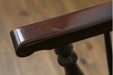 中古　国産民芸家具　デパート購入品　クラシカルな佇まいのウィンザーチェア2脚セット(ウインザーチェア、アームチェア、板座チェア、ダイニングチェア、椅子、イス)(R-073683)
