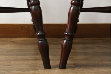 中古　国産民芸家具　デパート購入品　クラシカルな佇まいのウィンザーチェア2脚セット(ウインザーチェア、アームチェア、板座チェア、ダイニングチェア、椅子、イス)(R-073683)