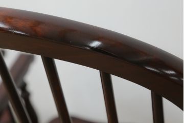 中古　国産民芸家具　デパート購入品　クラシカルな佇まいのウィンザーチェア2脚セット(ウインザーチェア、アームチェア、板座チェア、ダイニングチェア、椅子、イス)(R-073683)