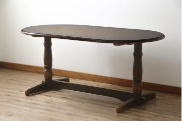 中古　美品　飛騨産業　キツツキマーク　穂高シリーズ　クラシカルなデザインが魅力的なダイニングテーブル(4人掛け、食卓、作業台)(R-073685)