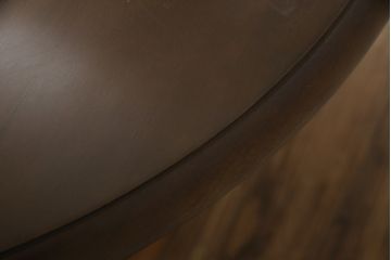 中古　美品　飛騨産業　キツツキマーク　穂高シリーズ　クラシカルなデザインが魅力的なダイニングテーブル(4人掛け、食卓、作業台)(R-073685)
