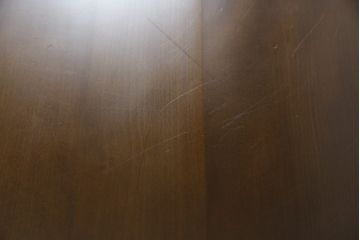 中古　美品　飛騨産業　キツツキマーク　穂高シリーズ　クラシカルなデザインが魅力的なダイニングテーブル(4人掛け、食卓、作業台)(R-073685)