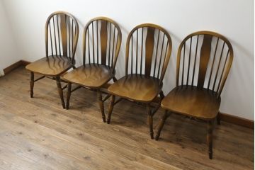 中古　美品　飛騨産業　キツツキマーク　木のぬくもりを感じるダイニングチェア4脚セット(板座チェア、椅子、イス、いす)(R-073686)
