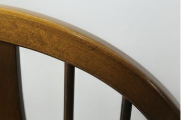 中古　美品　飛騨産業　キツツキマーク　木のぬくもりを感じるダイニングチェア4脚セット(板座チェア、椅子、イス、いす)(R-073686)