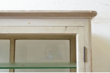 和製アンティーク　飾るものをお洒落にみせてくれる四面ガラスケビント(ガラスケース、ショーケース、デンタルケース、デンタルキャビネット、陳列棚、飾り棚、収納棚、戸棚、店舗什器)(R-073695)