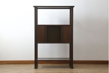 中古　松本民芸家具　#506型　シックな色合いと上品な佇まいが魅力の朝鮮棚(飾り棚、収納棚、戸棚、茶棚)(定価約23万円)(R-073707)