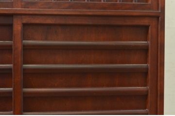 中古　美品　松本民芸家具　MA型　落ち着いた品のある佇まいが魅力的な茶タンス(茶箪笥、茶棚、収納棚、戸棚、引き出し)(定価約52万円)(R-073708)