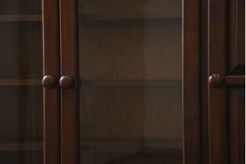 中古　美品　松本民芸家具　落ち着きのある佇まいが魅力的な収納棚(戸棚、飾り棚、食器棚、キャビネット、引き出し)(R-073709)
