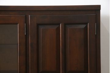 中古　美品　松本民芸家具　落ち着きのある佇まいが魅力的な収納棚(戸棚、飾り棚、食器棚、キャビネット、引き出し)(R-073709)