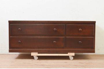 中古　美品　松本民芸家具　落ち着きのある佇まいが魅力的なローチェスト(テレビ台、テレビボード、ローボード、収納箪笥、引き出し)(R-073711)
