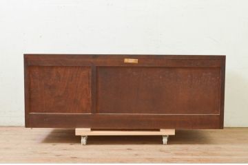 中古　美品　松本民芸家具　落ち着きのある佇まいが魅力的なローチェスト(テレビ台、テレビボード、ローボード、収納箪笥、引き出し)(R-073711)