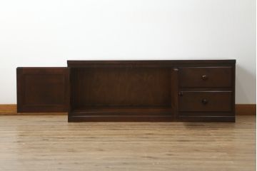 中古　松本民芸家具　和・洋どちらのお部屋にも取り入れやすいローボード(テレビ台、テレビボード、サイドボード、サイドキャビネット、収納棚、戸棚、引き出し、リビングボード)(R-073713)