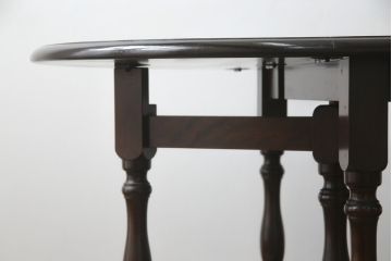 中古　美品　松本民芸家具　M型　洗練されたデザインが魅力的な楕円バタフライ卓(I)(エクステンションテーブル、バタフライテーブル、食卓、ダイニングテーブル、2人掛け、4人掛け)(定価約35万円)(R-073714)