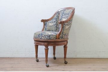 中古　美品!!　DREXEL HERITAGE(ドレクセルヘリテイジ)　品のある佇まいが魅力的な回転チェア(アームチェア、デスクチェア、回転椅子、一人掛けソファ、1人掛けソファ、1Pソファ、椅子、イス)(R-073723)
