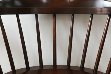 中古　美品　松本民芸家具　#91型　落ち着きのある大人カフェ風インテリアが叶うキャプテンチェア2脚セット(アームチェア、板座チェア、ダイニングチェア、椅子、イス)(定価2脚で約26万円)(R-073728)