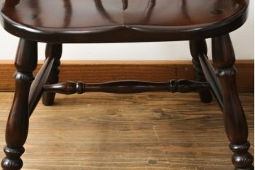 中古　美品　松本民芸家具　#91型　落ち着きのある大人カフェ風インテリアが叶うキャプテンチェア2脚セット(アームチェア、板座チェア、ダイニングチェア、椅子、イス)(定価2脚で約26万円)(R-073728)