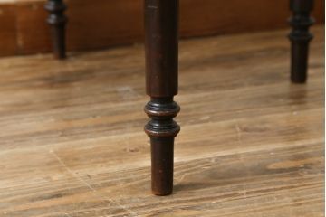 イギリスアンティーク　マホガニー材　背面の意匠とクラシカルなデザインがおしゃれなコーナーラッシチェア(コーナーチェア、ダイニングチェア、アームチェア、椅子、イス、英国)(R-073730)