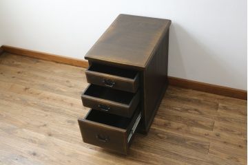 中古　飛騨産業　キツツキ　PROVINCIAL(プロヴィンシャル・プロビンシャル)　味わい深い木の色味が魅力的なキャスター付きデスクワゴン(脇机、サイドチェスト、ナイトテーブル、引き出し)(R-073732)