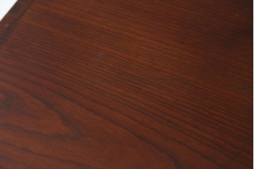 和製アンティーク　上手物!!　総欅(ケヤキ)材　特注金具　シンプルながら上質な時代箪笥　(R-073735)