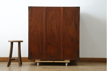 和製アンティーク　上手物!!　総欅(ケヤキ)材　特注金具　シンプルながら上質な時代箪笥　(R-073735)