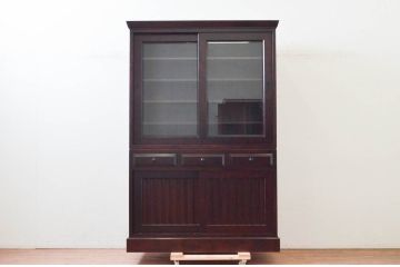 中古　美品　国産民芸家具　和モダンな空間づくりにも活躍するキャビネット(食器棚、飾り棚、収納棚、戸棚、カップボード)(R-073743)