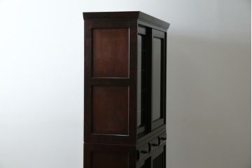 中古　美品　国産民芸家具　和モダンな空間づくりにも活躍するキャビネット(食器棚、飾り棚、収納棚、戸棚、カップボード)(R-073743)