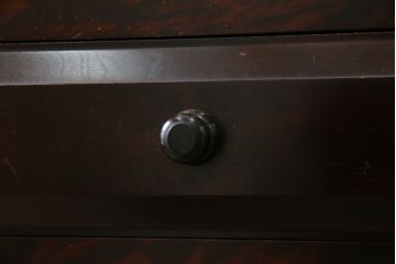 中古　美品　国産民芸家具　和モダンな空間づくりにも活躍するキャビネット(食器棚、飾り棚、収納棚、戸棚、カップボード)(R-073743)