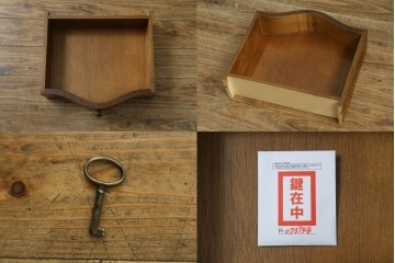 中古　エレガントな空間づくりにオススメなキャビネット　(R-073748)