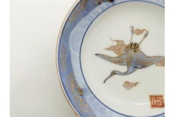 江戸期　古伊万里　染付　金彩　約13cm　4.1寸　優雅に舞う鶴のデザインが上品な雰囲気を醸し出す小皿3枚セット(つる、ツル、和皿、和食器、四寸一分)(R-073757)