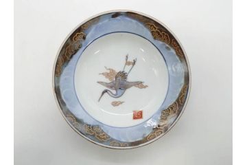 江戸期　古伊万里　染付　金彩　約13cm　4.1寸　優雅に舞う鶴のデザインが上品な雰囲気を醸し出す小皿3枚セット(つる、ツル、和皿、和食器、四寸一分)(R-073757)