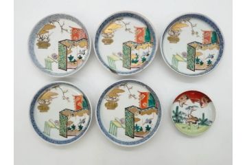 幕末　伊万里　色絵　多様な絵付けが目を惹く小皿&銘々皿5枚セット(鶴、つる、ツル、松、竹、梅、和皿、和食器)(R-073758)